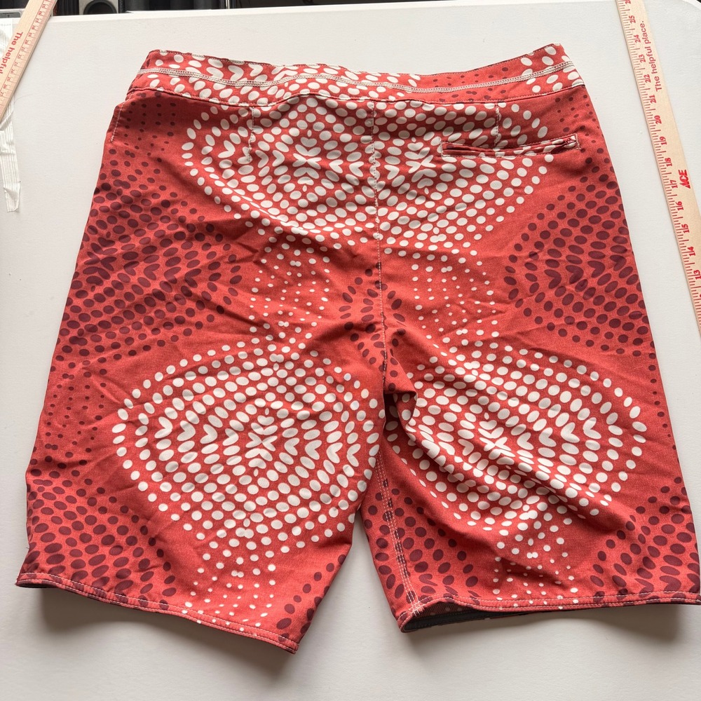 Tommy Bahama Mens Geometric Dot Board Shorts 36 Red orange Vacation Summer - Picture 7 of 15
